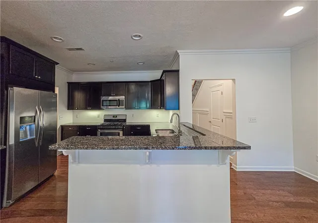 Listing Photo 4 - Condo for sale in building located at 2045 Cool Springs Dr, Pittsburgh, PA 15234