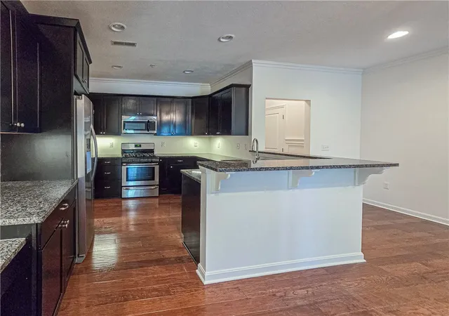 Listing Photo 5 - Condo for sale in building located at 2045 Cool Springs Dr, Pittsburgh, PA 15234