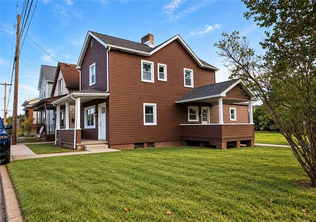 Photo 3 of Single family home for sale at 813 Lauck Ave, Mc Keesport, PA 15133 | MLS# 1778328 | Listing updated on 2026-10-09