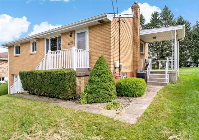 Photo 2 of Single family home for sale at 111 Teal, Mc Kees Rocks, PA 15136 | MLS# 1778595 | Listing updated on 2026-10-09