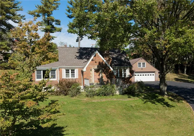 Photo 2 of Single family home for sale at 2255 Ferguson Rd, Hampton, PA 15101 | MLS# 1778597 | Listing updated on 2026-10-17