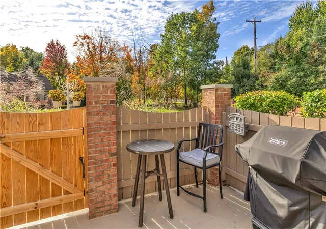 Photo 3 of Condo for sale at 118 Linden Ct, Seven Fields Boro, PA 16046 | MLS# 1778348 | Listing updated on 2026-10-20