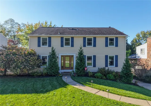 Photo 1 of Single family home for sale at 5124 Meadowridge Ln, Hampton, PA 15044 | MLS# 1778602 | Listing updated on 2026-10-15