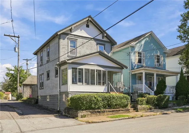 Photo 2 of Single family home for sale at 1911 Mcclure St, Homestead, PA 15120 | MLS# 1778523 | Listing updated on 2026-10-11