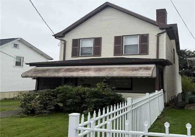 Photo 1 of Single family home for sale at 912 Summit St, Mc Keesport, PA 15132 | MLS# 1778739 | Listing updated on 2026-10-12