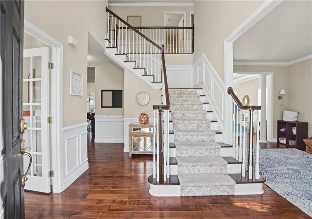 Photo 3 of Sale Pending at 210 Briar Hl Ct, Pine Twp, PA 15090 | MLS# 1778536 | Listing updated on 2026-10-15