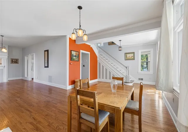 Photo 3 of Single family home for sale at 304 Bower Hl Rd, Mt Lebanon, PA 15228 | MLS# 1778333 | Listing updated on 2026-10-20