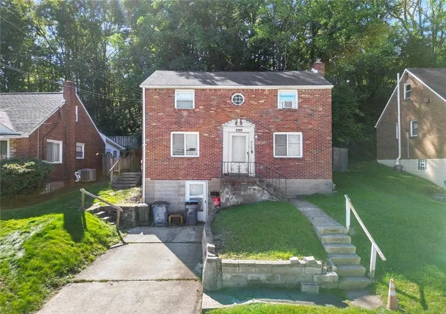 Photo 1 of Single family home for sale at 9242 Valley St, Pittsburgh, PA 15235 | MLS# 1778804 | Listing updated on 2026-10-12