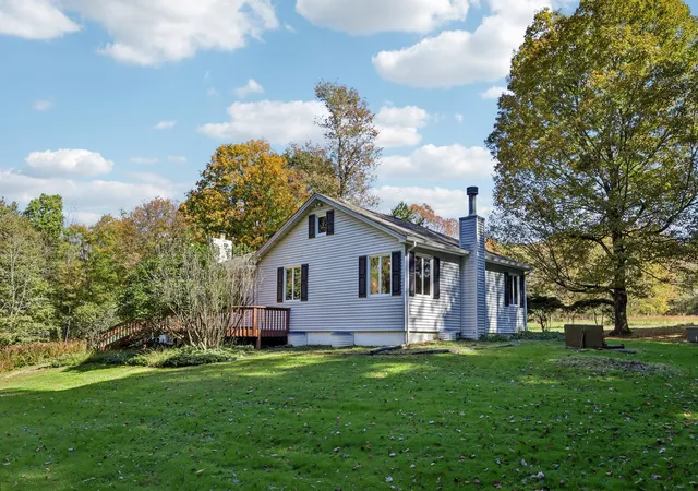Photo 2 of Single family home for sale at 34 Glasgow, West Deer, PA 15044 | MLS# 1778975 | Listing updated on 2026-10-20