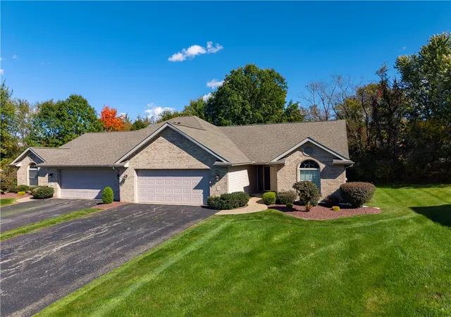 Photo 1 of Condo for sale at 75 Fields Dr, Shenango Twp, PA 16101 | MLS# 1778957 | Listing updated on 2026-10-17
