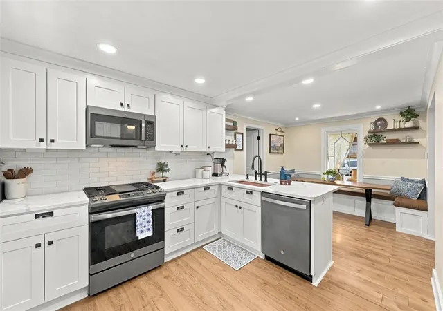 Photo 4 of Single family home for sale at 640 Riverview Dr, Dravosburg, PA 15034 | MLS# 1778969 | Listing updated on 2026-10-15