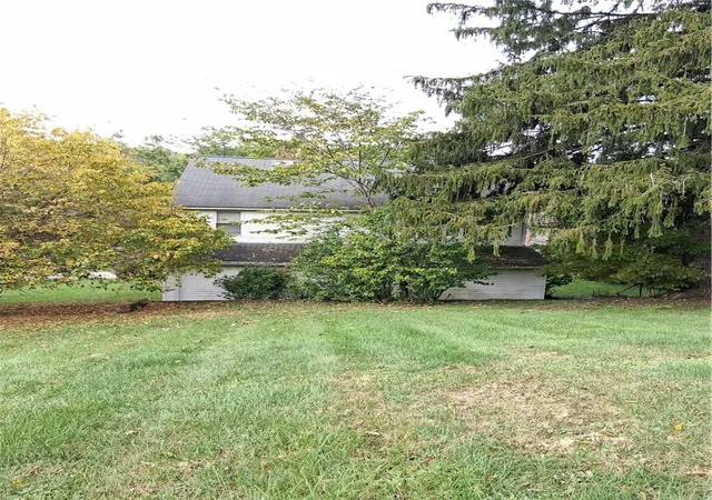 Photo 2 of House for sale at 22 Verner Ave, Bulger, PA 15019 | MLS# 1778998 | Listing updated on 2026-10-13