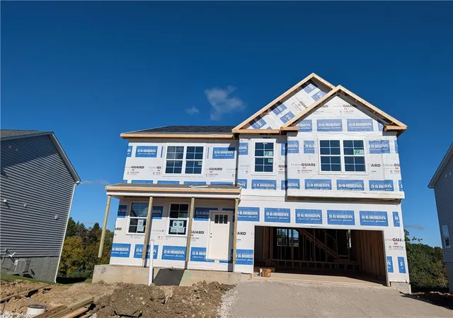 Photo 1 of Single family home for sale at 123 Victoria Dr, Coraopolis, PA 15108 | MLS# 1779087 | Listing updated on 2026-10-13