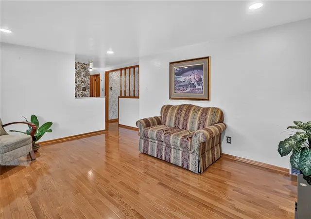 Photo 3 of Single family home for sale at 243 Clever Rd, Robinson Twp, PA 15136 | MLS# 1778768 | Listing updated on 2026-10-19