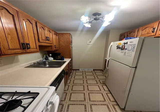 Photo 4 of Sale Pending at 3212 Vermont Ave, Lower Burrell, PA 15068 | MLS# 1779138 | Listing updated on 2026-10-15