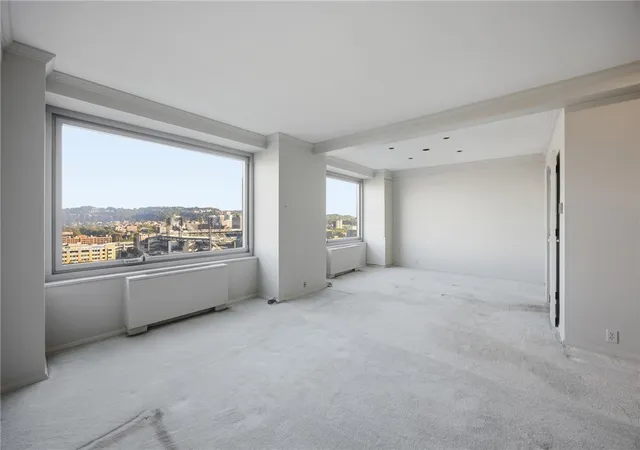 Photo 3 of Condo for sale at 320 Fort Duquesne Blvd #21H, Downtown Pgh, PA 15222 | MLS# 1779107 | Listing updated on 2026-10-15