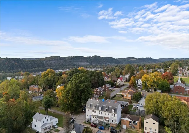 Photo 31 of Townhouse for sale at 555 Peter St, Verona, PA 15147 | MLS# 1778478 | Listing updated on 2026-10-14