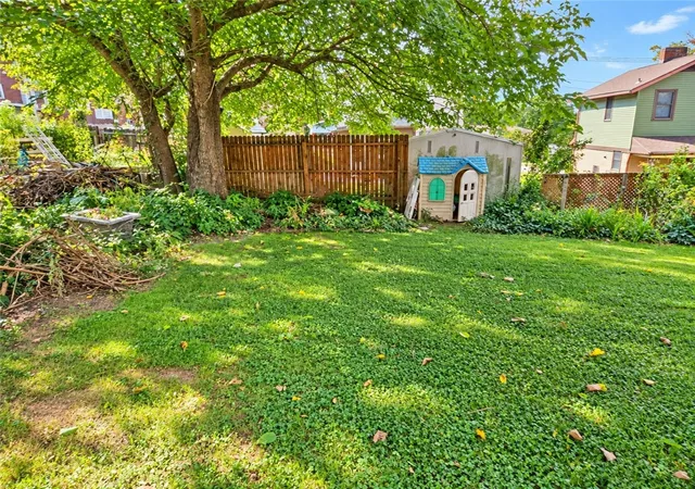 Photo 3 of Single family home for sale at 2906 John St, Homestead, PA 15120 | MLS# 1779105 | Listing updated on 2026-10-14