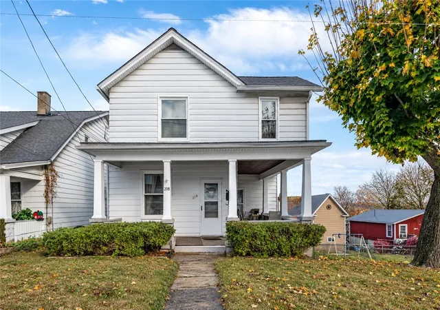 Photo 1 of Single family home for sale at 208 W Boyd Ave, Butler, PA 16001 | MLS# 1779154 | Listing updated on 2026-10-14