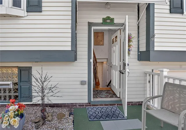 Photo 3 of Single family home for sale at 101 Topaz Dr, Verona, PA 15147 | MLS# 1778930 | Listing updated on 2026-10-14