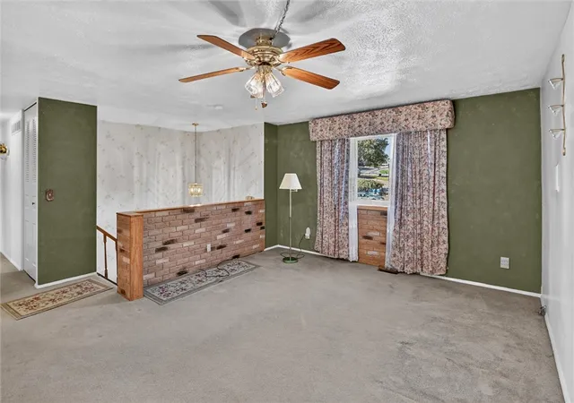Photo 4 of Single family home for sale at 101 Topaz Dr, Verona, PA 15147 | MLS# 1778930 | Listing updated on 2026-10-14