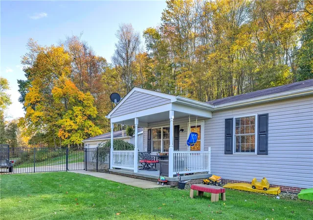 Photo 2 of Single family home for sale at 210 Valley Rd, West Sunbury, PA 16061 | MLS# 1776571 | Listing updated on 2026-10-14