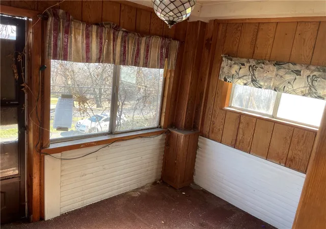 Photo 3 of Townhouse for sale at 717 N 6th Street, Clairton, PA 15025 | MLS# 1779199 | Listing updated on 2026-10-14