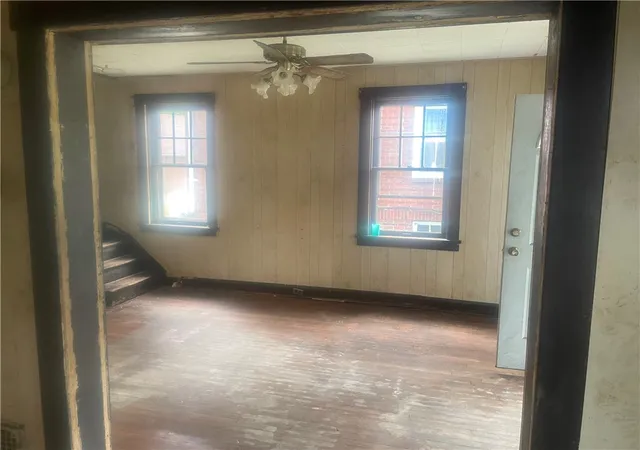 Photo 3 of Single family home for sale at 211 Pennsylvania Ave, Clairton, PA 15025 | MLS# 1779202 | Listing updated on 2026-10-14
