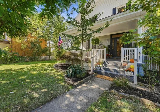 Photo 3 of Single family home for sale at 4908 Interboro Ave, Lincoln Place, PA 15207 | MLS# 1779008 | Listing updated on 2026-10-17
