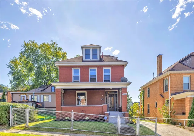 Single family home for sale at 808 10th Street, Ambridge, PA 15003 | MLS# 1779164