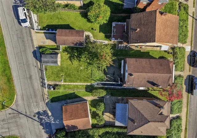 Photo 37 of Single family home for sale at 698 Means Ave, Bellevue, PA 15202 | MLS# 1779340 | Listing updated on 2026-10-15