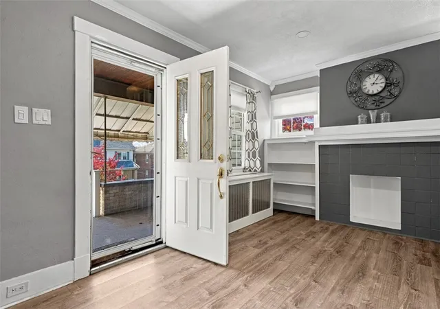 Photo 4 of Single family home for sale at 698 Means Ave, Bellevue, PA 15202 | MLS# 1779340 | Listing updated on 2026-10-15