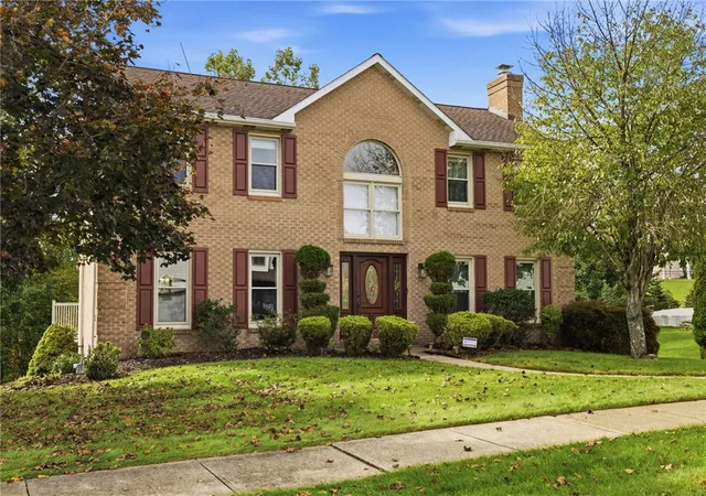 Photo 1 of Single family home for sale at 104 Liberty Ct, Moon/crescent Twp, PA 15108 | MLS# 1779257 | Listing updated on 2026-10-18