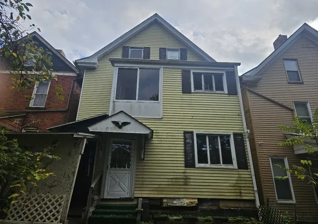 Photo 1 of Single family home for sale at 510 3rd Street, Pitcairn, PA 15140 | MLS# 1779353 | Listing updated on 2026-10-15