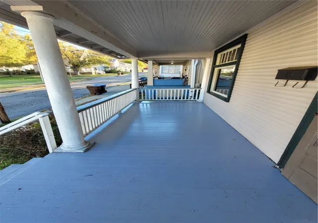 Photo 3 of Single family home for sale at 668 Hull St, Sharon, PA 16146 | MLS# 1779314 | Listing updated on 2026-10-19