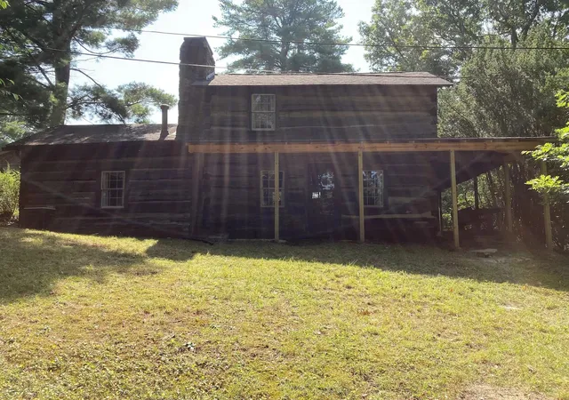 Photo 1 of Single family home for sale at 271 Harvey Rd, Foxburg, PA 16036 | MLS# 1779376 | Listing updated on 2026-10-18