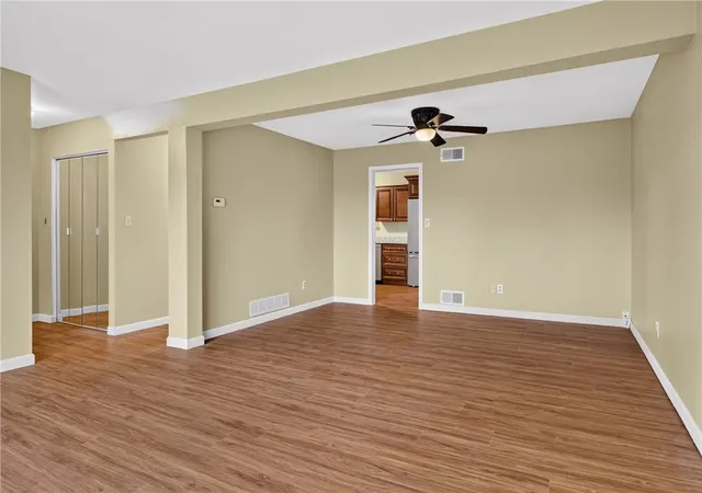Photo 4 of Townhouse for sale at 2661 Bingham Dr, Pittsburgh, PA 15241 | MLS# 1778825 | Listing updated on 2026-10-18