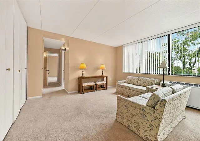 Photo 3 of Condo for sale at 1160 Bower Hl Rd #501A, Mt Lebanon, PA 15243 | MLS# 1779241 | Listing updated on 2026-10-19