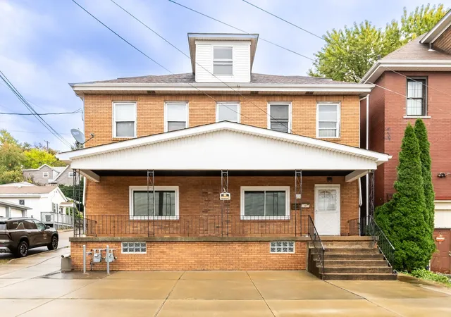 Photo 1 of House for sale at 898 Beaver Rd, Ambridge, PA 15003 | MLS# 1779409 | Listing updated on 2026-10-16