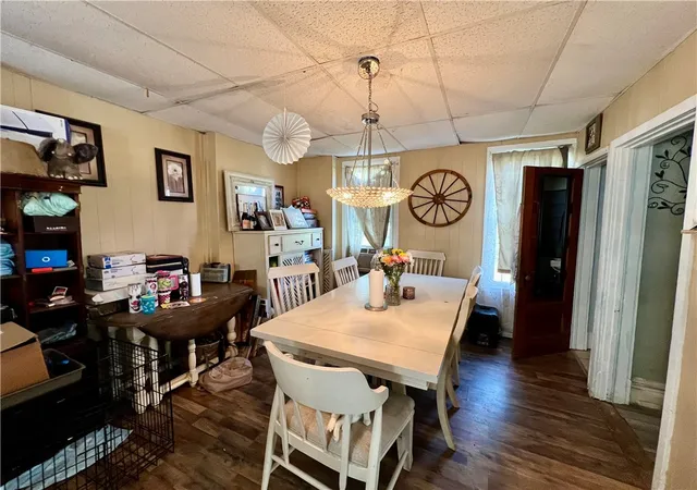 Photo 3 of Single family home for sale at 1010 Cunningham Ave, New Castle, PA 16101 | MLS# 1779411 | Listing updated on 2026-10-15