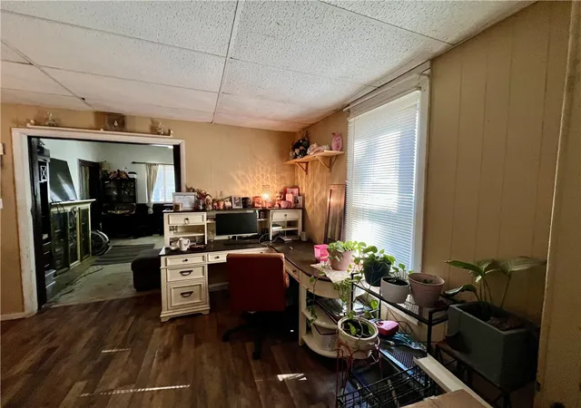Photo 4 of Single family home for sale at 1010 Cunningham Ave, New Castle, PA 16101 | MLS# 1779411 | Listing updated on 2026-10-15