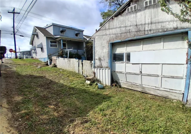 Photo 2 of Single family home for sale at 500 Hayes Ave, Canton Twp, PA 15301 | MLS# 1779430 | Listing updated on 2026-10-15