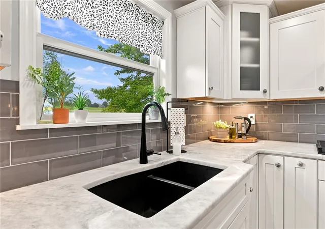 Photo 3 of Sale Pending at 138 Rizzi Dr, Penn Twp, PA 15642 | MLS# 1779128 | Listing updated on 2026-10-21