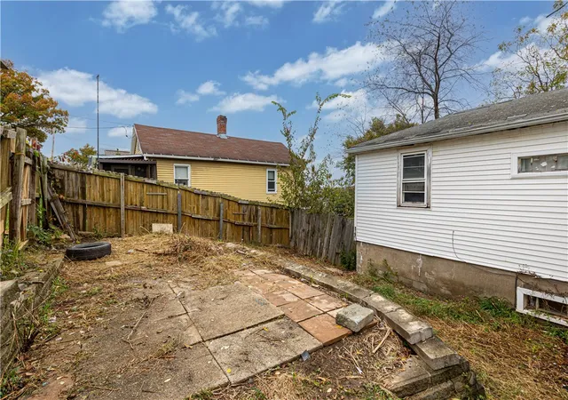 Photo 3 of Single family home for sale at 99 Charles St, Canton Twp, PA 15301 | MLS# 1778932 | Listing updated on 2026-10-15