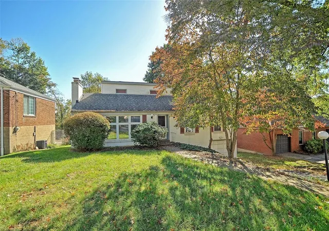 Photo 1 of Single family home for sale at 1634 Georgetown Pl, Pittsburgh, PA 15235 | MLS# 1779454 | Listing updated on 2026-10-15