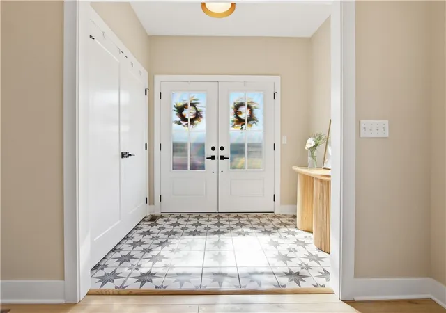 Photo 3 of Single family home for sale at 3004 Decker Dr, South Park, PA 15129 | MLS# 1779115 | Listing updated on 2026-10-21