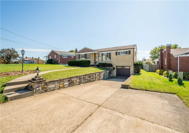 Photo 2 of Single family home for sale at 509 Judith Dr, Baldwin Boro, PA 15236 | MLS# 1779172 | Listing updated on 2026-10-27