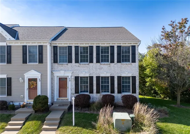 Photo 1 of Single family home for sale at 30 Castle View Dr, Mc Kees Rocks, PA 15136 | MLS# 1778149 | Listing updated on 2026-10-16