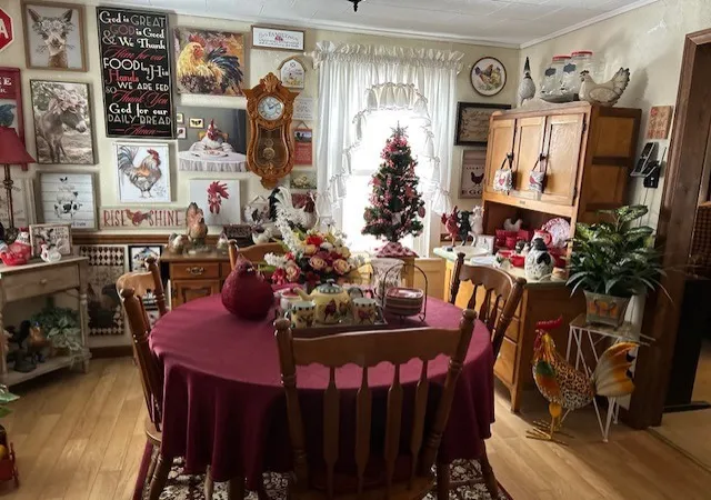 Photo 4 of Single family home for sale at 467 Ormond Ave, Sharon, PA 16146 | MLS# 1779499 | Listing updated on 2026-10-19