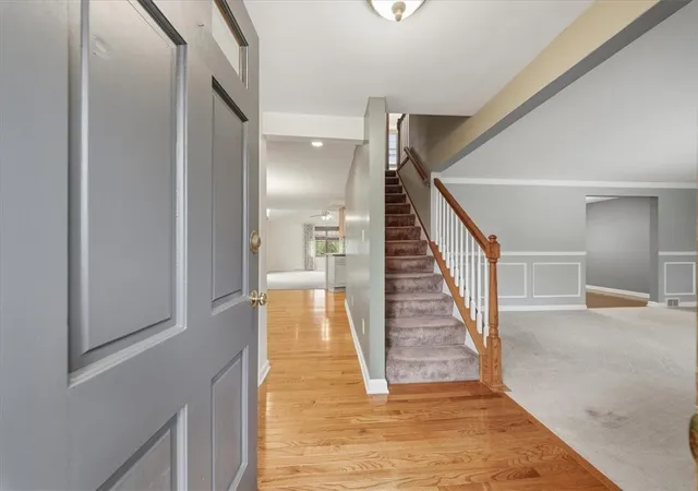 Photo 2 of Single family home for sale at 335 Catalina Dr, Upper St Clair, PA 15241 | MLS# 1779158 | Listing updated on 2026-10-17